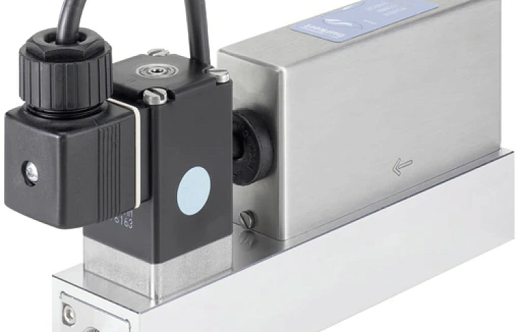 Регулятор массового расхода (MFC) 8713 для газов Burkert